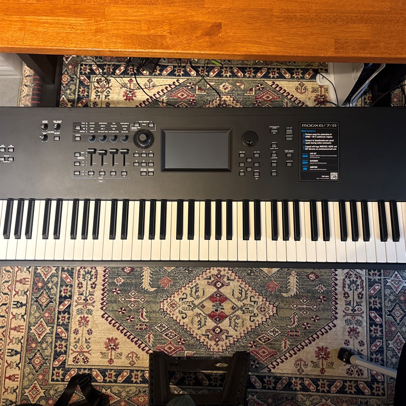 YAMAHA MODX 8の画像
